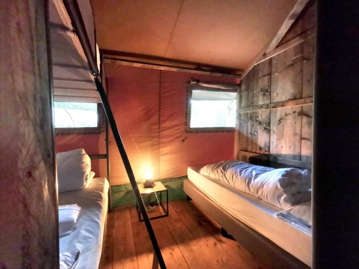 Glamping In Nature By Outdoors هولتين المظهر الخارجي الصورة